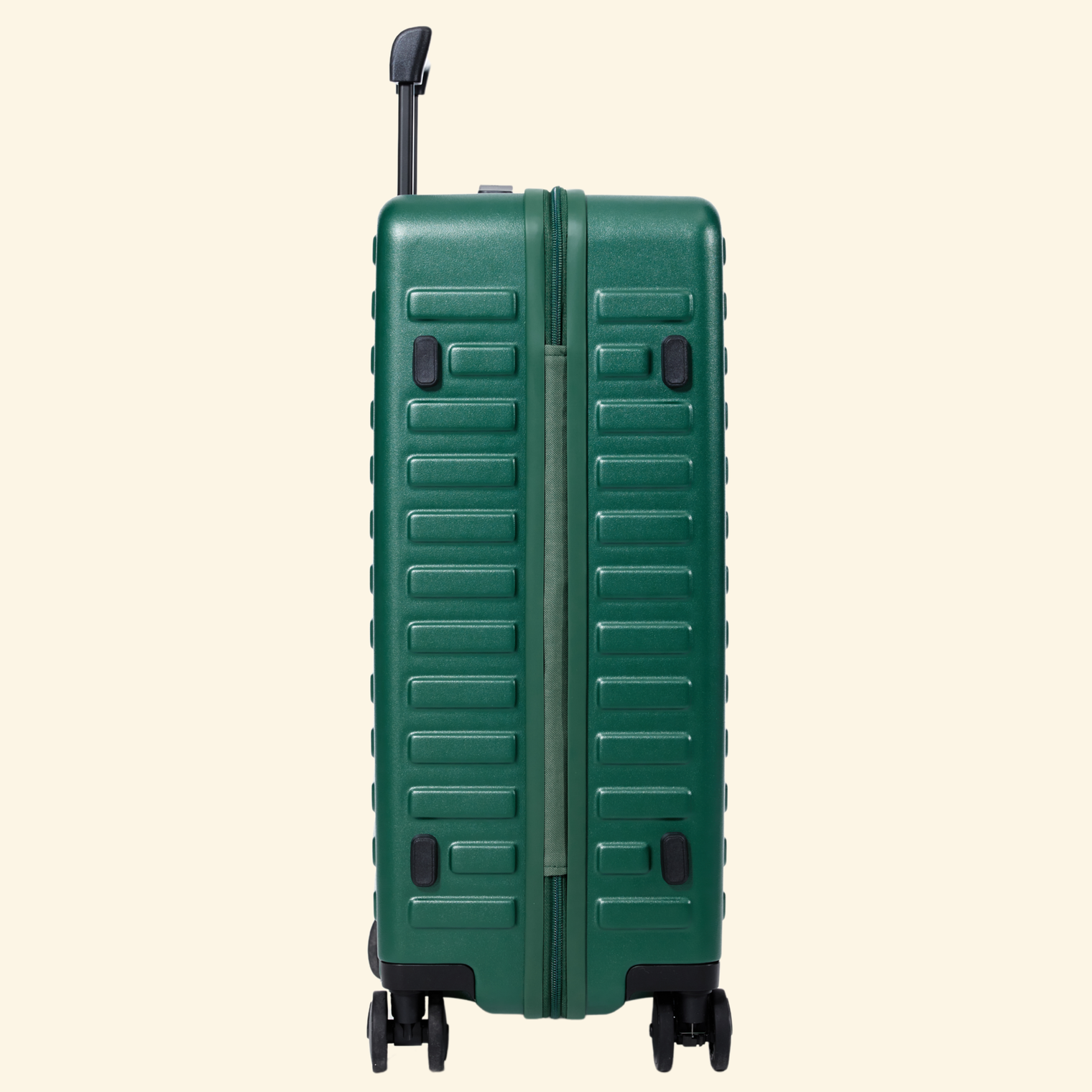 A high-end zipper model from the Traveler series.