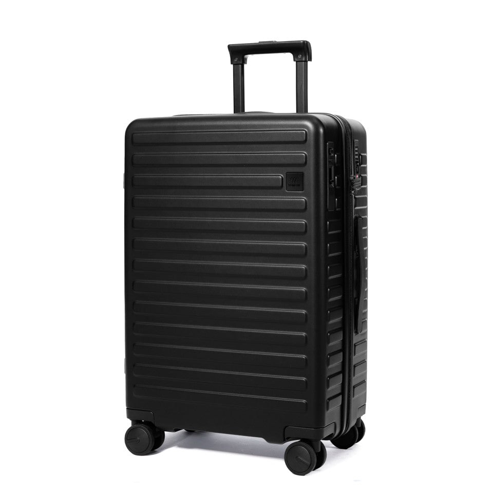 A high-end zipper model from the Traveler series.