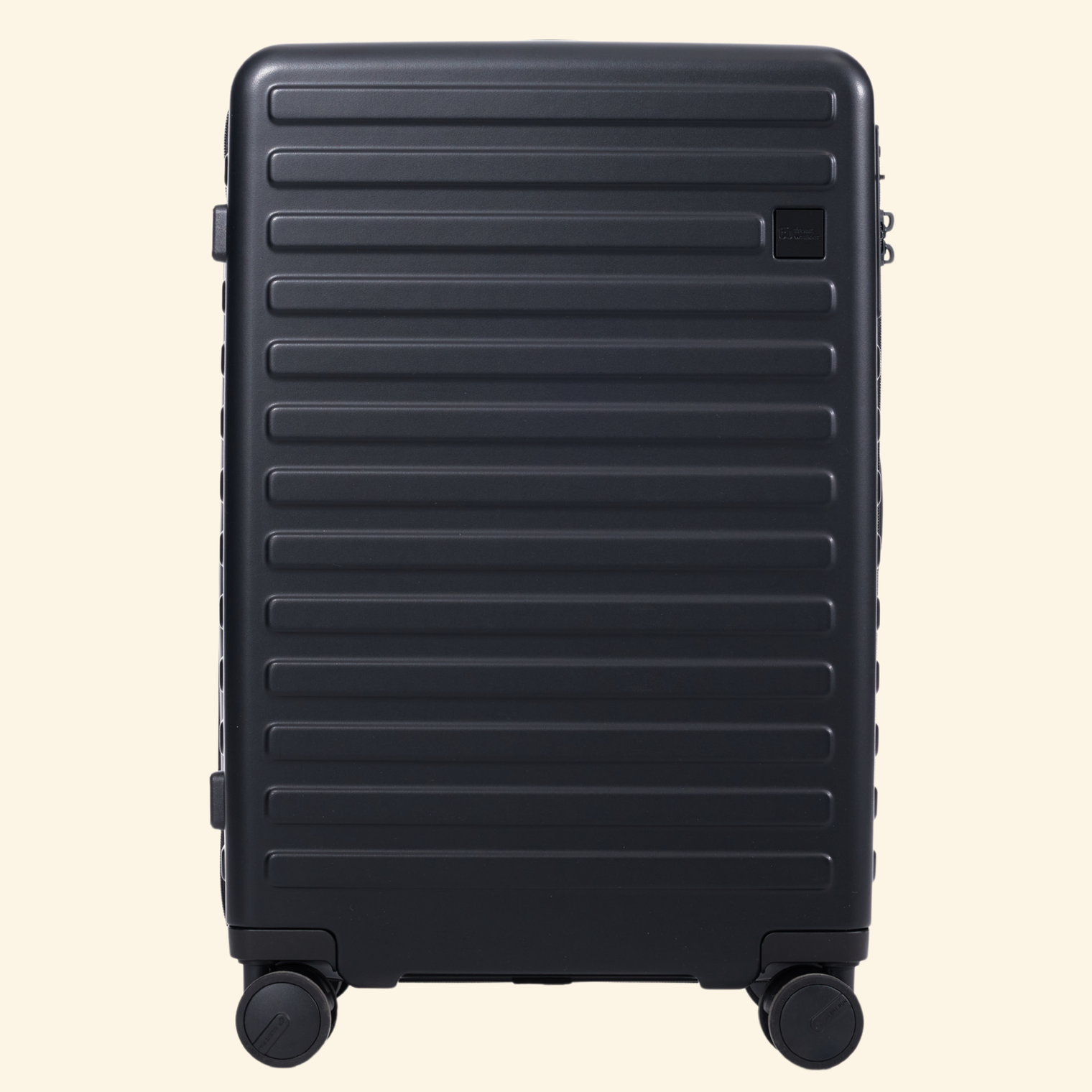 A high-end zipper model from the Traveler series.