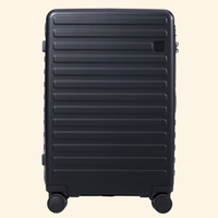 A high-end zipper model from the Traveler series.