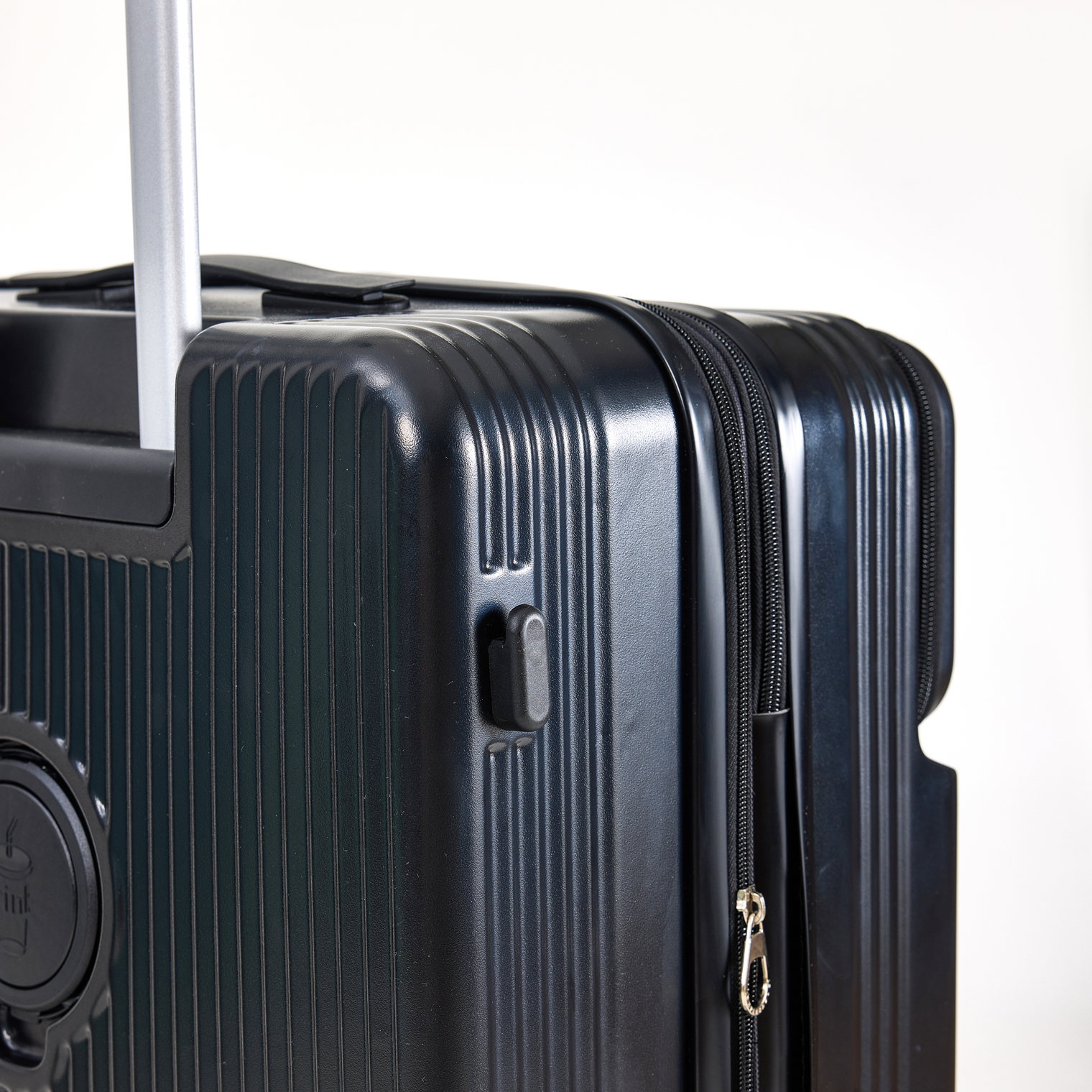 Front opening provides convenient access to style