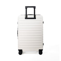 A high-end zipper model from the Traveler series.